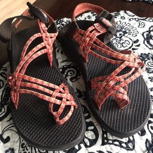 Women’s Chacos good condition size 6